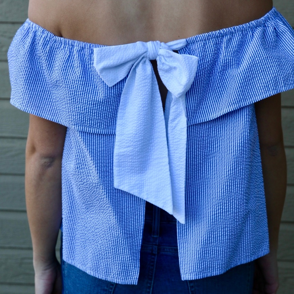 Seersucker off-the-shoulder Bow Top - Lauren James